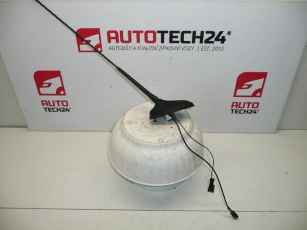 Antena Citroën C5 sedan 01-04 9638989780 6561H1