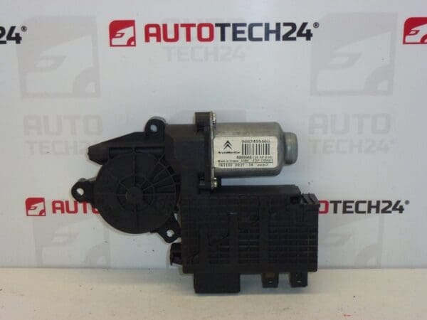 Motor prednjeg desnog vjetrobrana Citroën C4 Picasso 9682495580